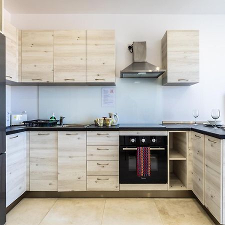 Ta Merilda Apartment 8 - 5Min Walk From St Julians San Gwann Exterior photo