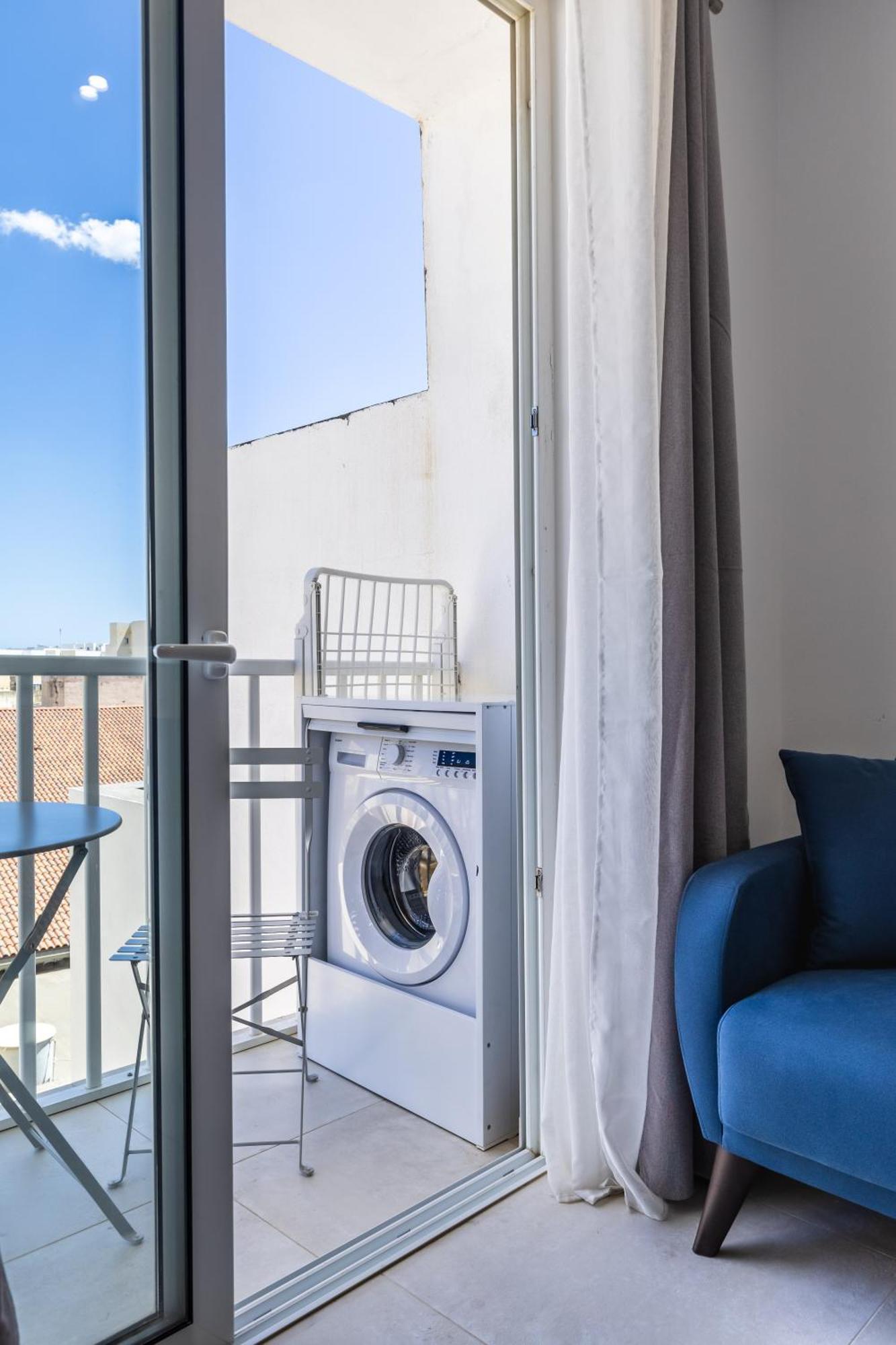 Ta Merilda Apartment 8 - 5Min Walk From St Julians San Gwann Exterior photo